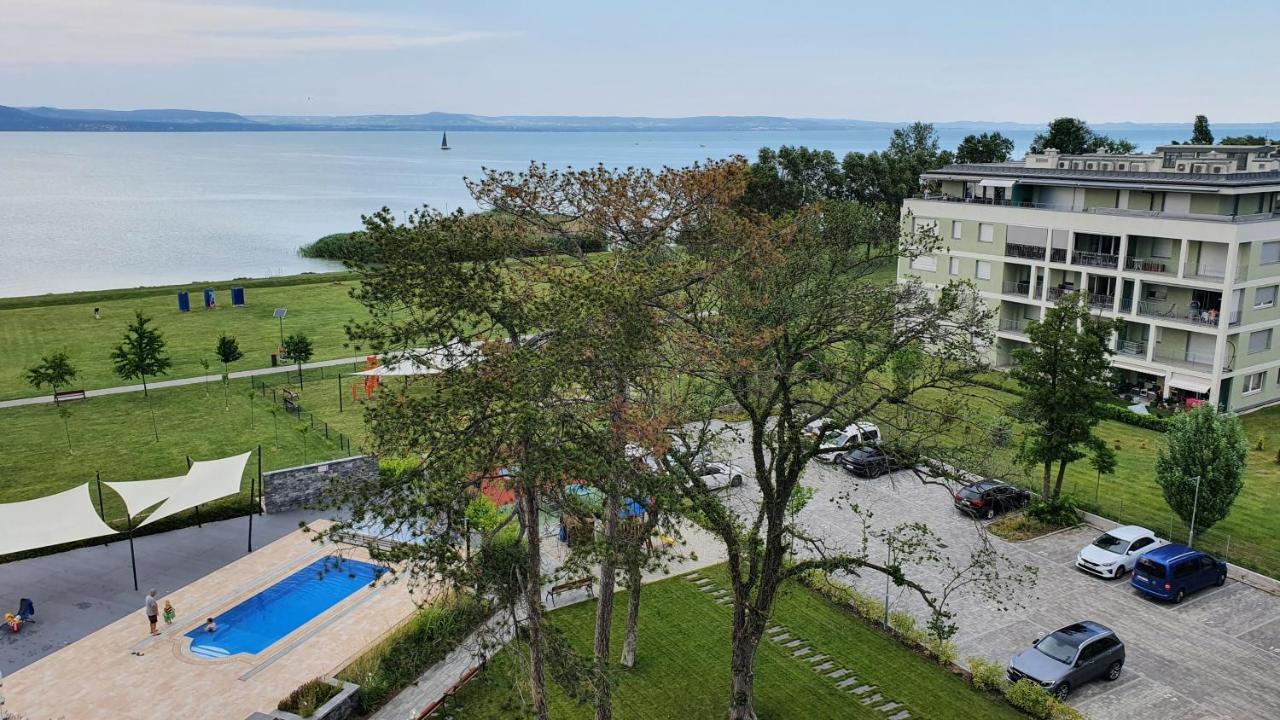 Napfeny Resort Exclusive Балатонлелле Екстер'єр фото